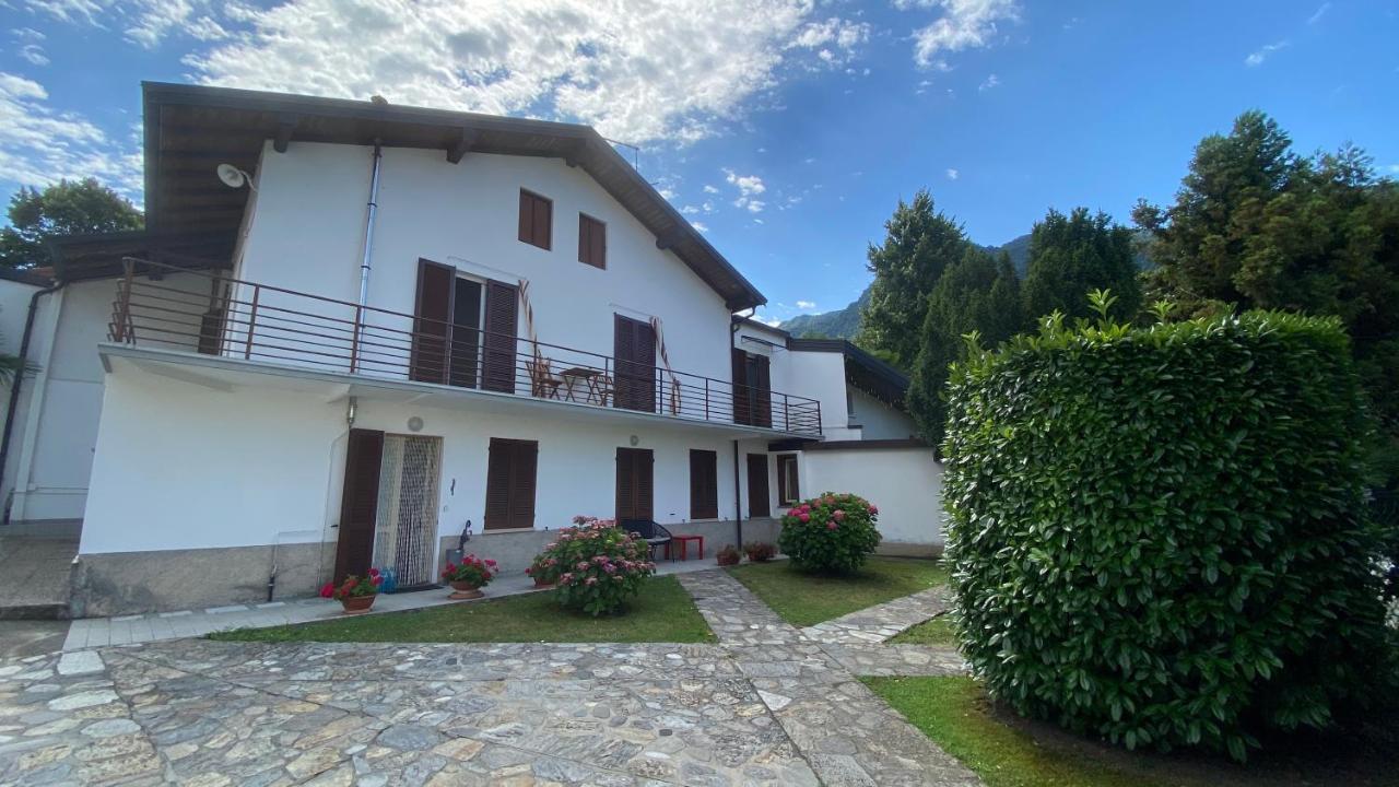 Villa Vanda Castelveccana Екстериор снимка